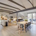 Holiday home Hariette By Interhome