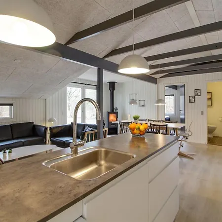 Holiday home Hariette By Interhome *
